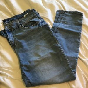 Old navy rockstar skinny jeans!